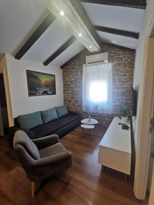 Loft Apartment Pula Exterior photo